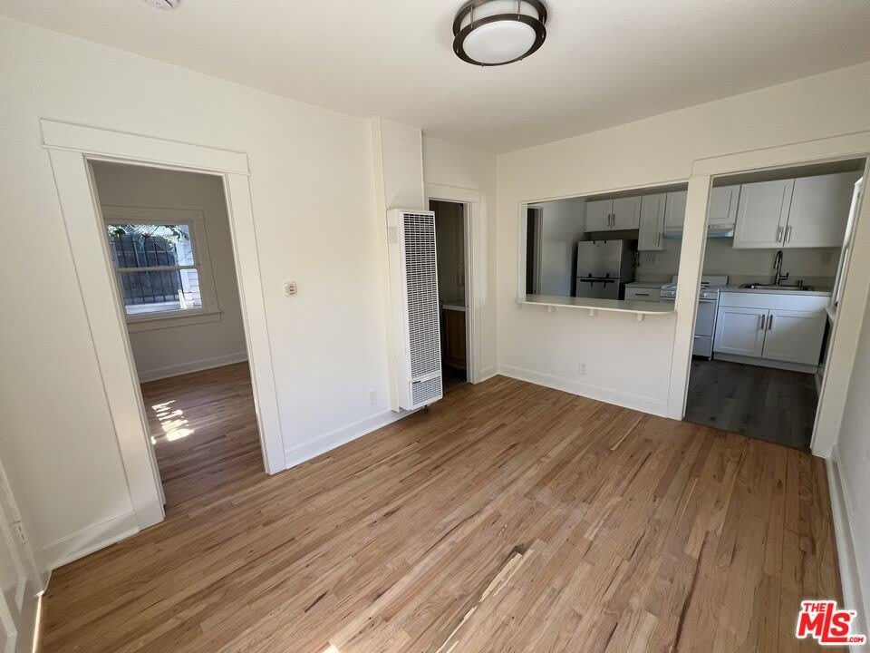 424 N Venice Blvd – photo 5