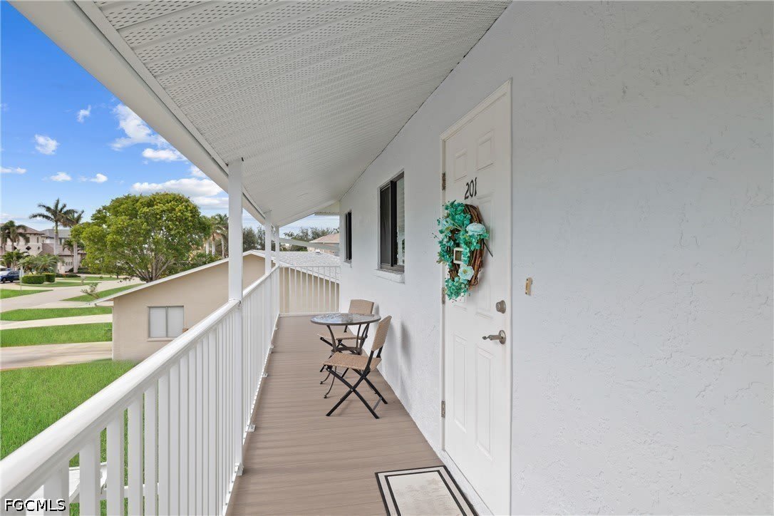 1203 SW 48th Terrace – photo 3