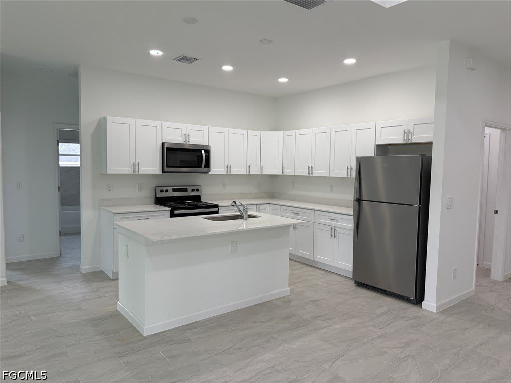 1103 W 10th Street – photo 4