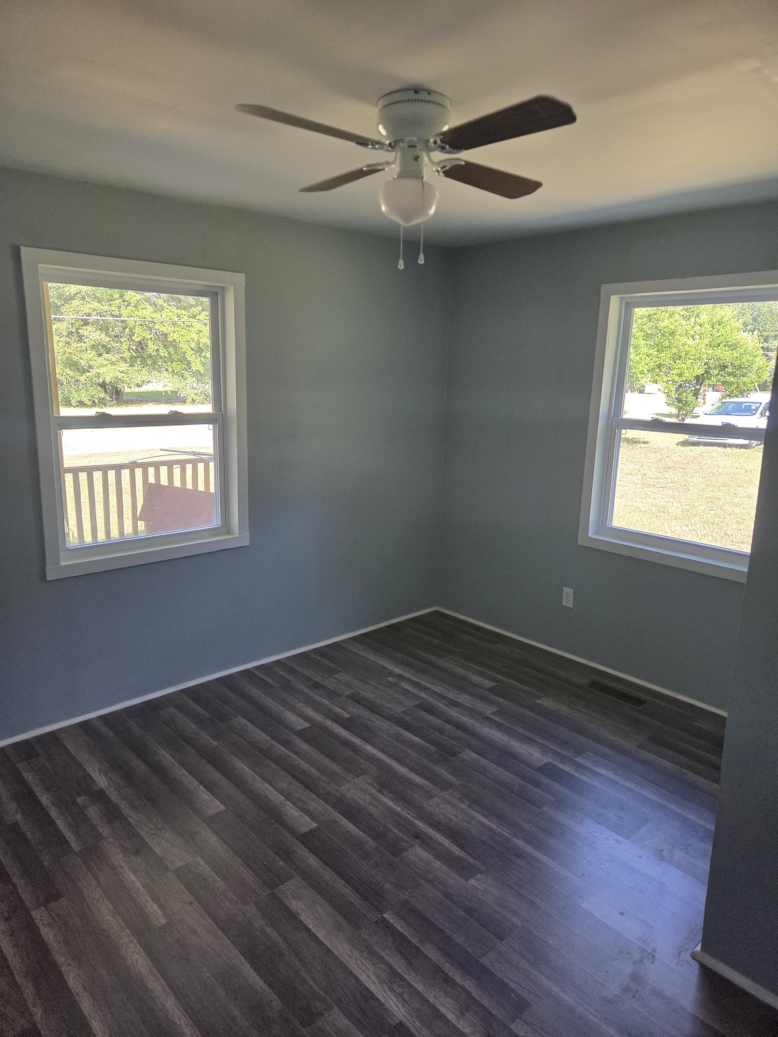 206 Clover St – photo 3