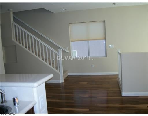 9295 Lapeer Street – photo 4