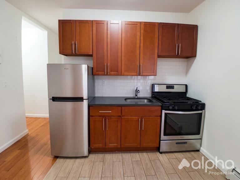 371 South 5th – photo 4