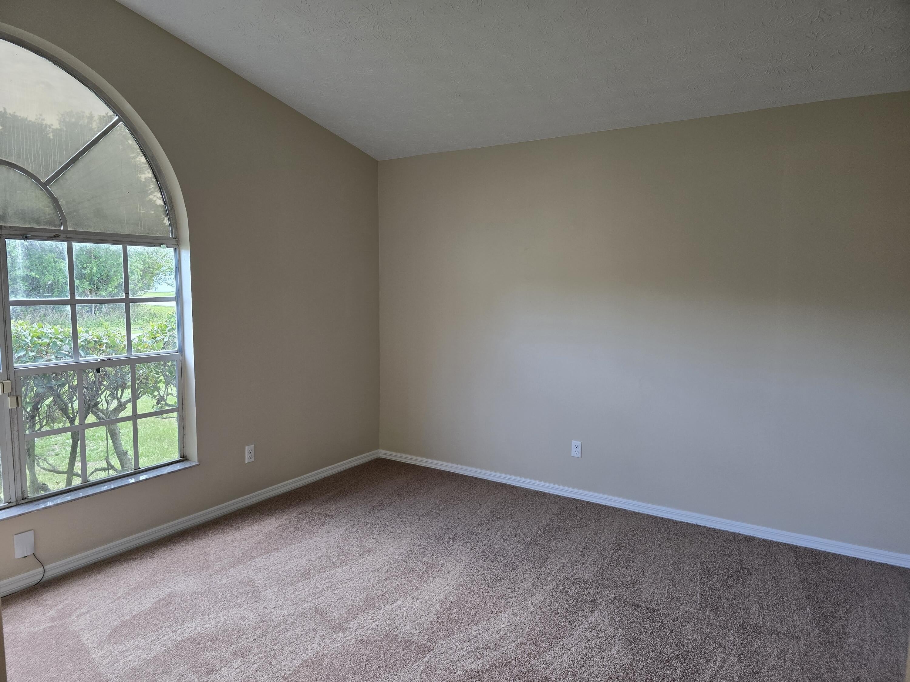 2601 SE Creston Lane – photo 3