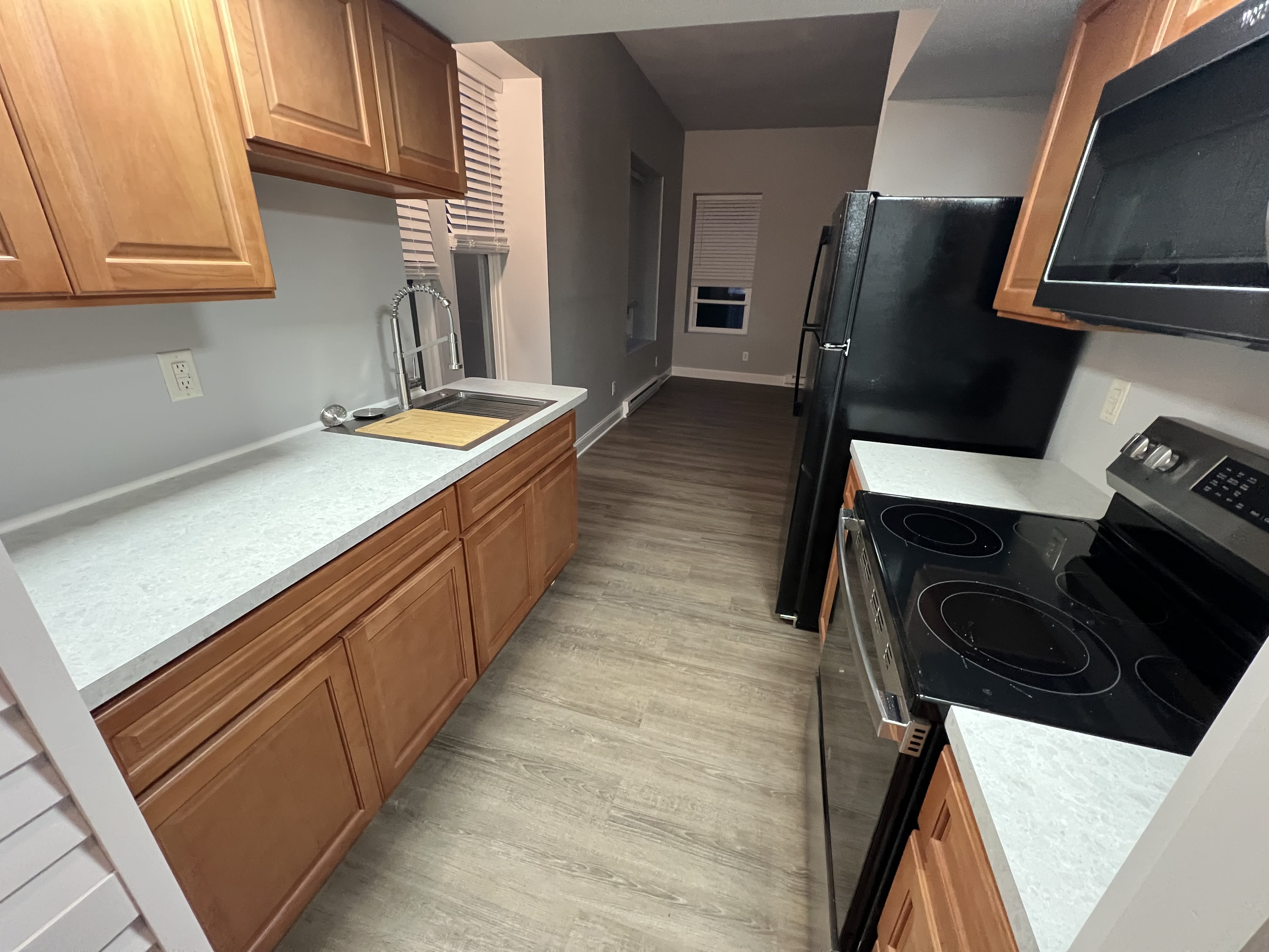 723 Ridge Avenue – photo 4
