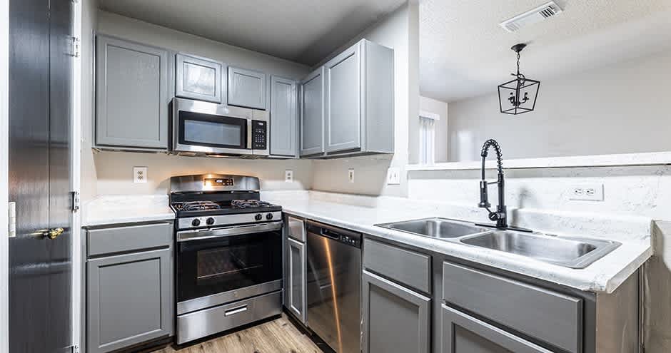 Villas on 517 Apartments – photo 1