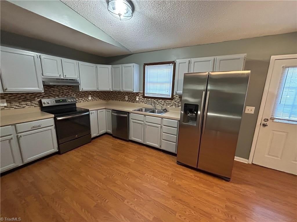 1108 Raleigh Court – photo 5