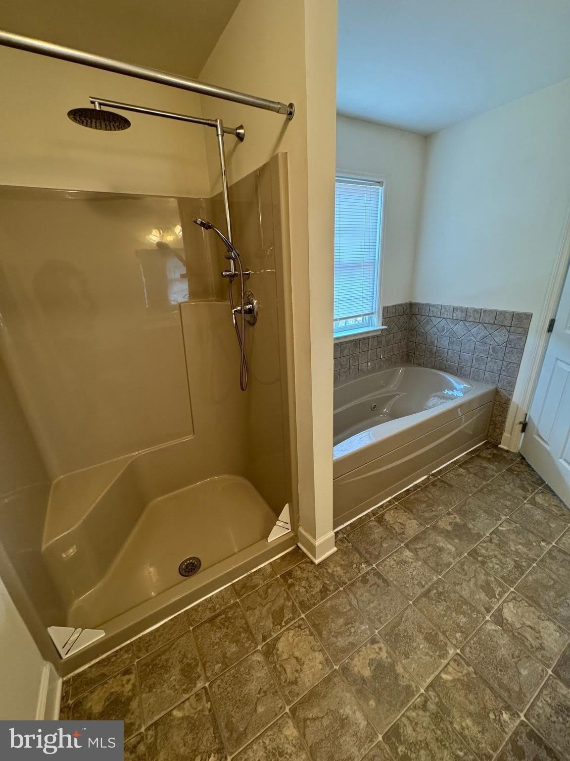131 SCULLY Place – photo 2