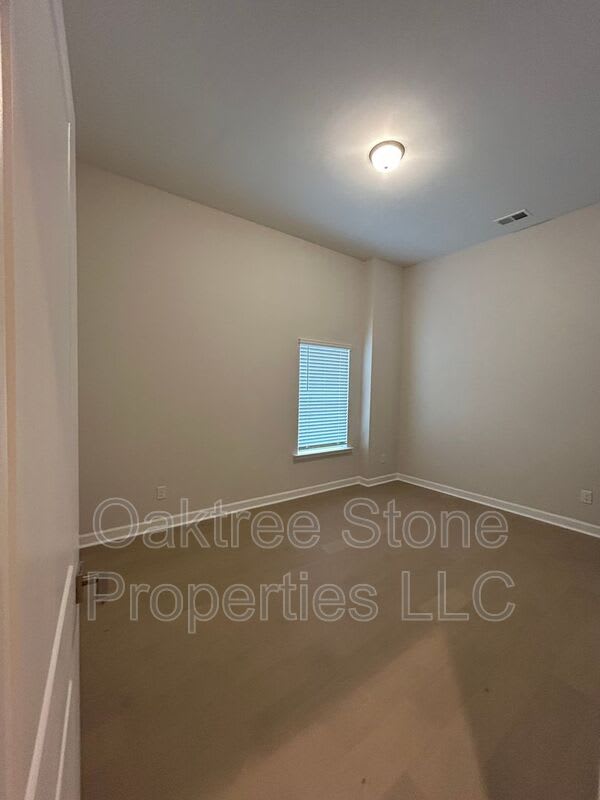 1967 Hollywood Rd NW – photo 4