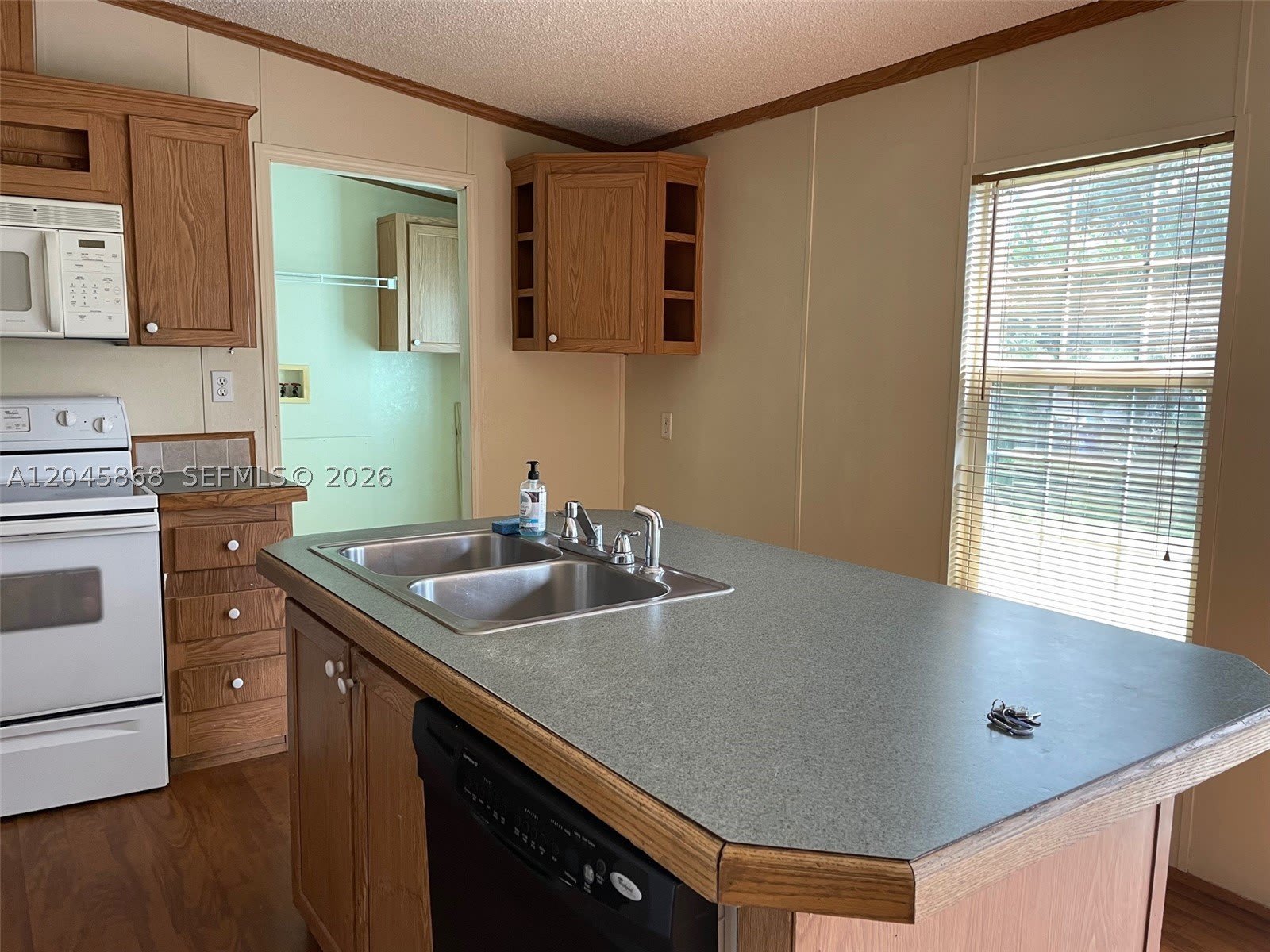 11864 Atlantic Cir – photo 3