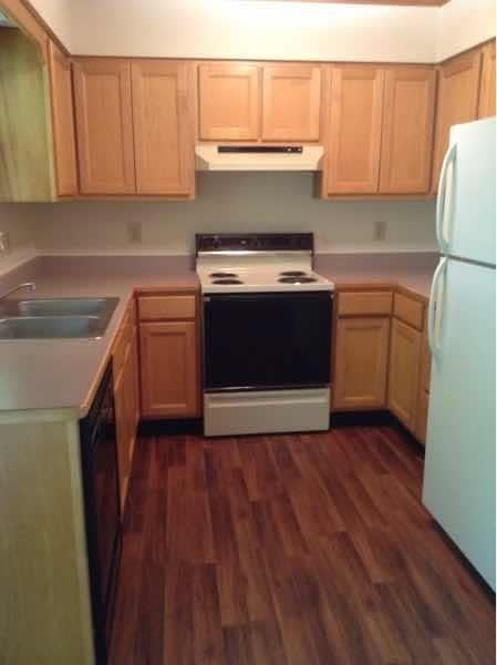 2 bedroom, Spacious Townhome: Available September 2026! – photo 2