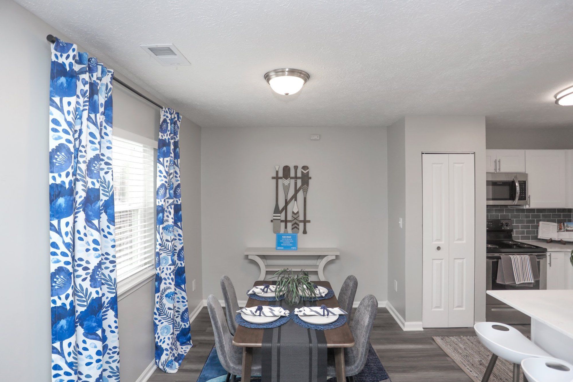 Meridian Court South – photo 2