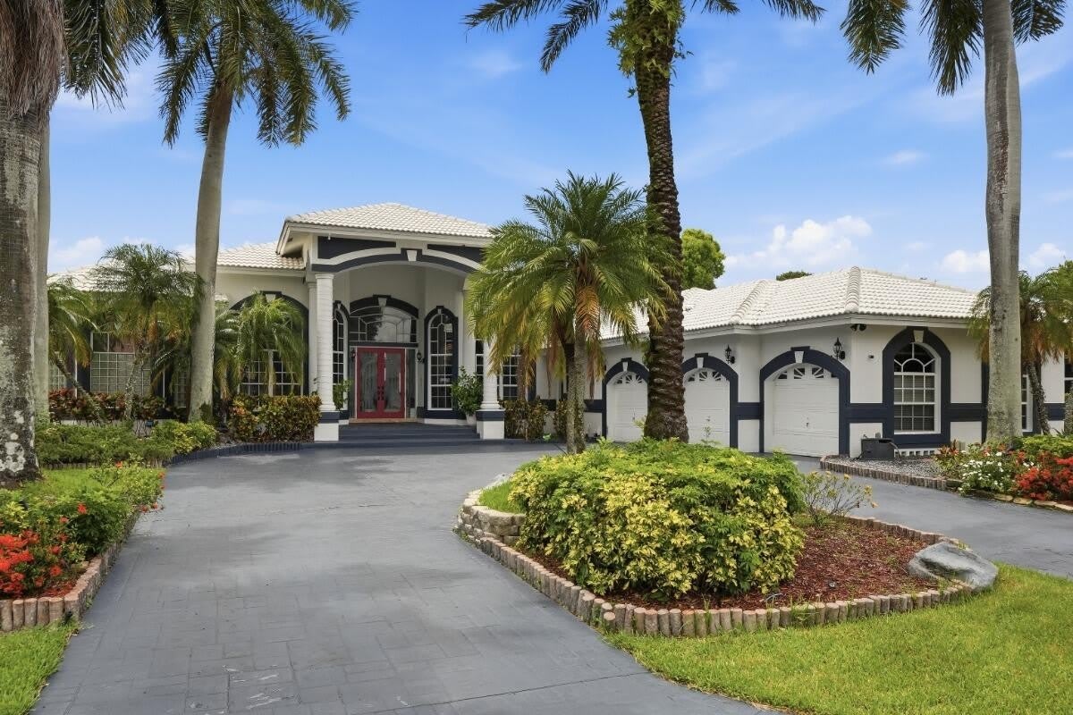 1716 NW 124th Way – photo 3