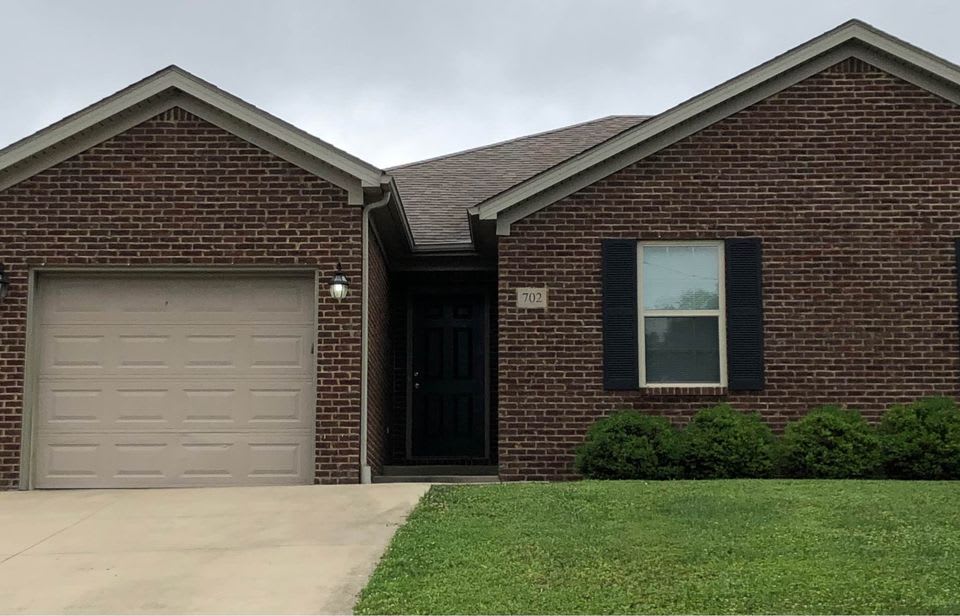 706 Chatham Court – photo 1