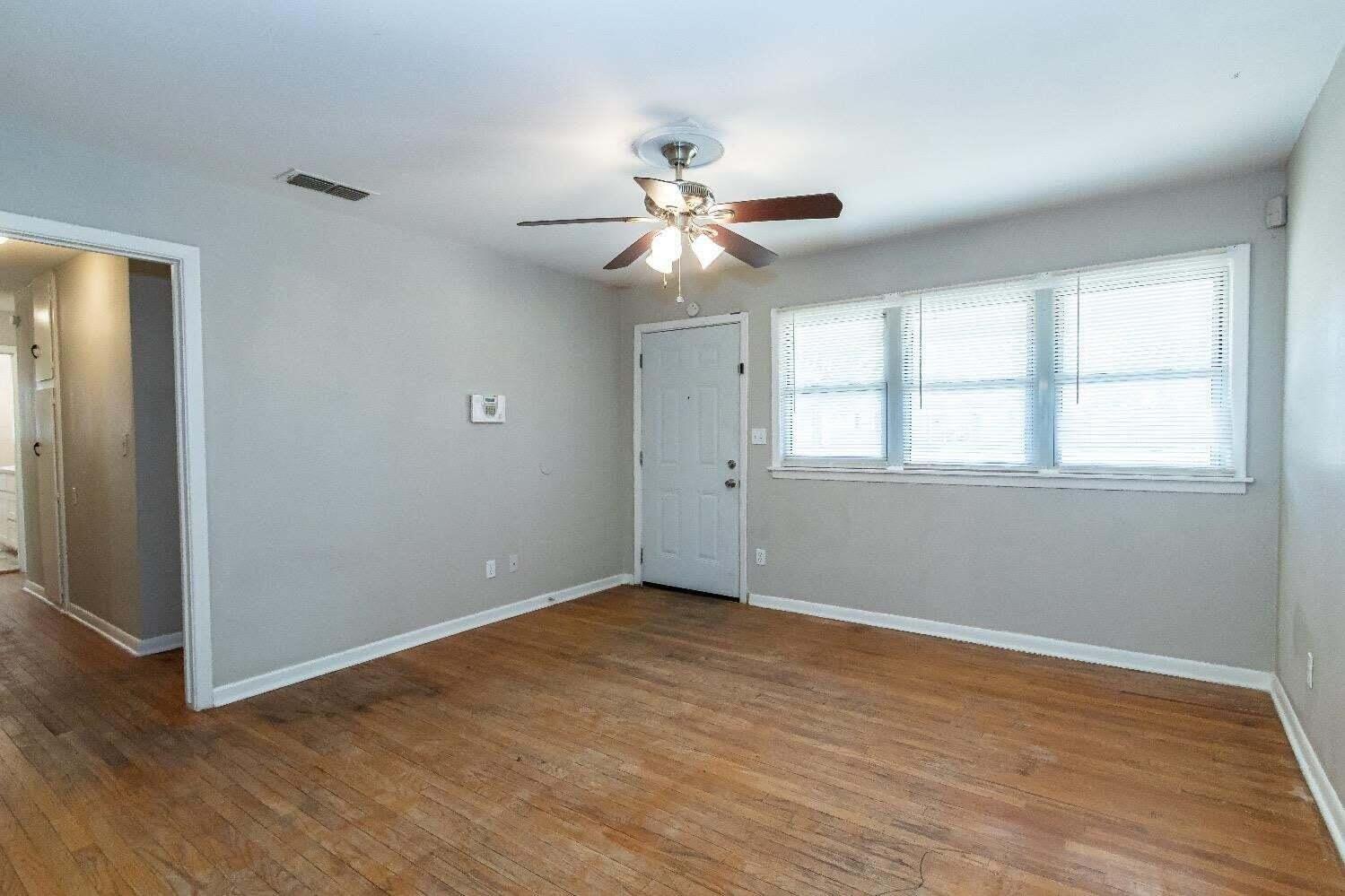 4212 42nd Street – photo 2