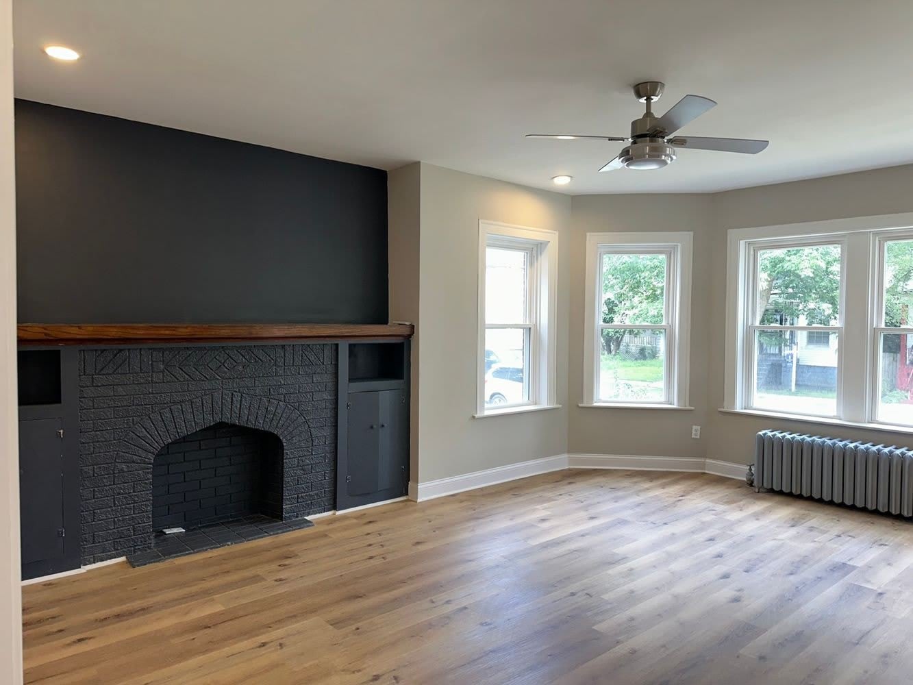 11320 S Edbrooke Avenue – photo 2