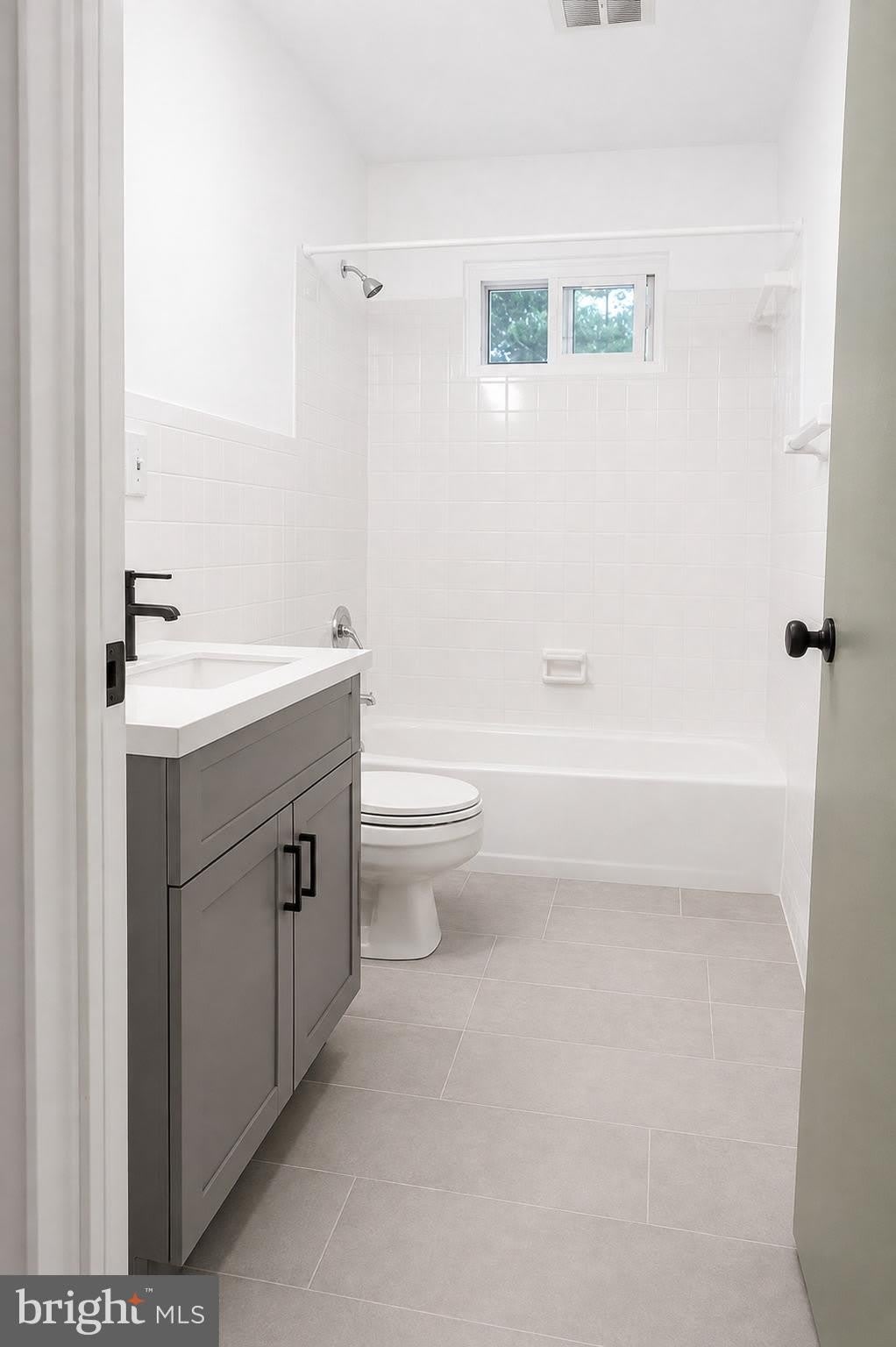 1317 UNIVERSITY Drive – photo 5