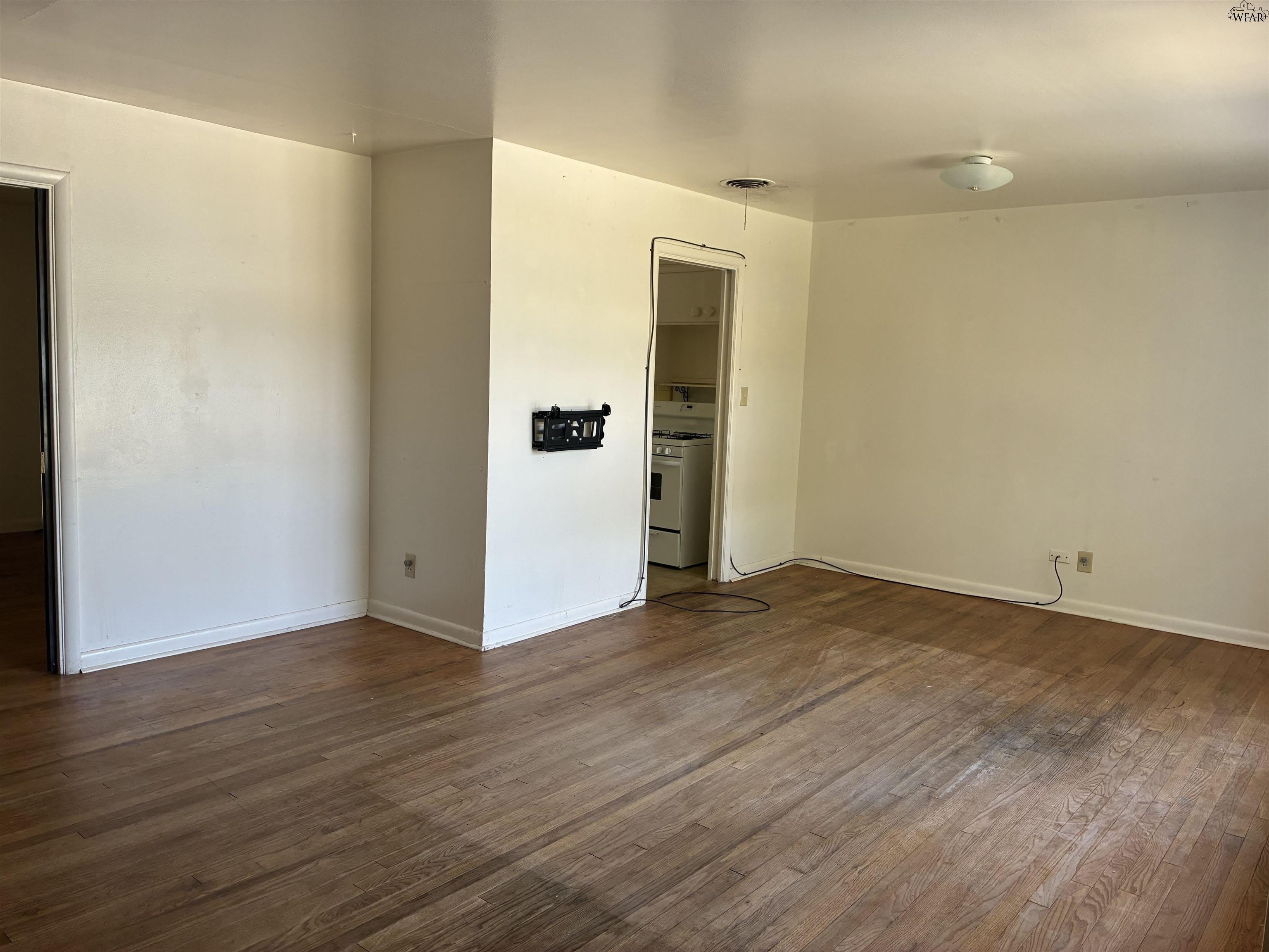 3215 CHERYL STREET – photo 2