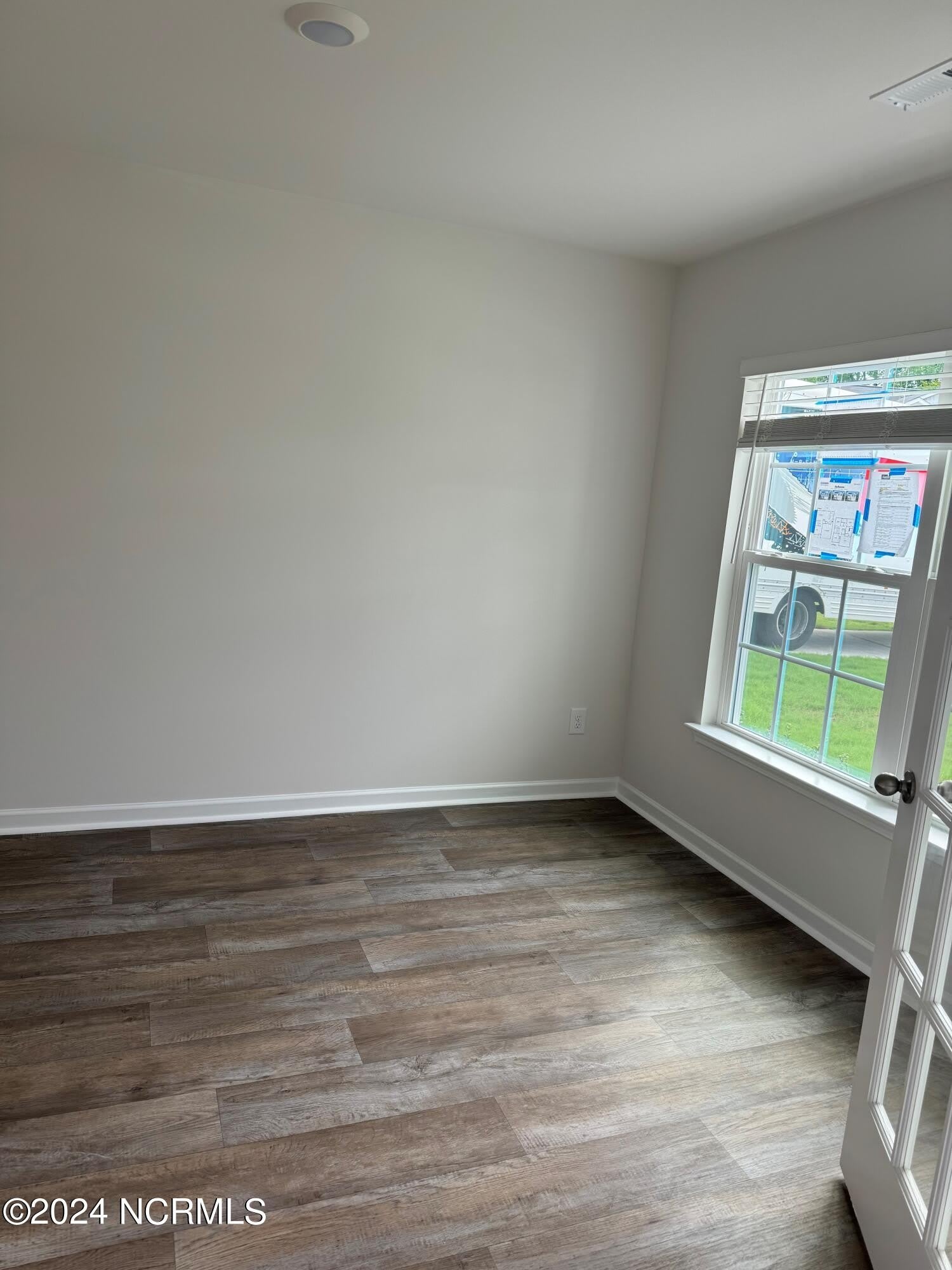 2225 Montalvan Drive – photo 3