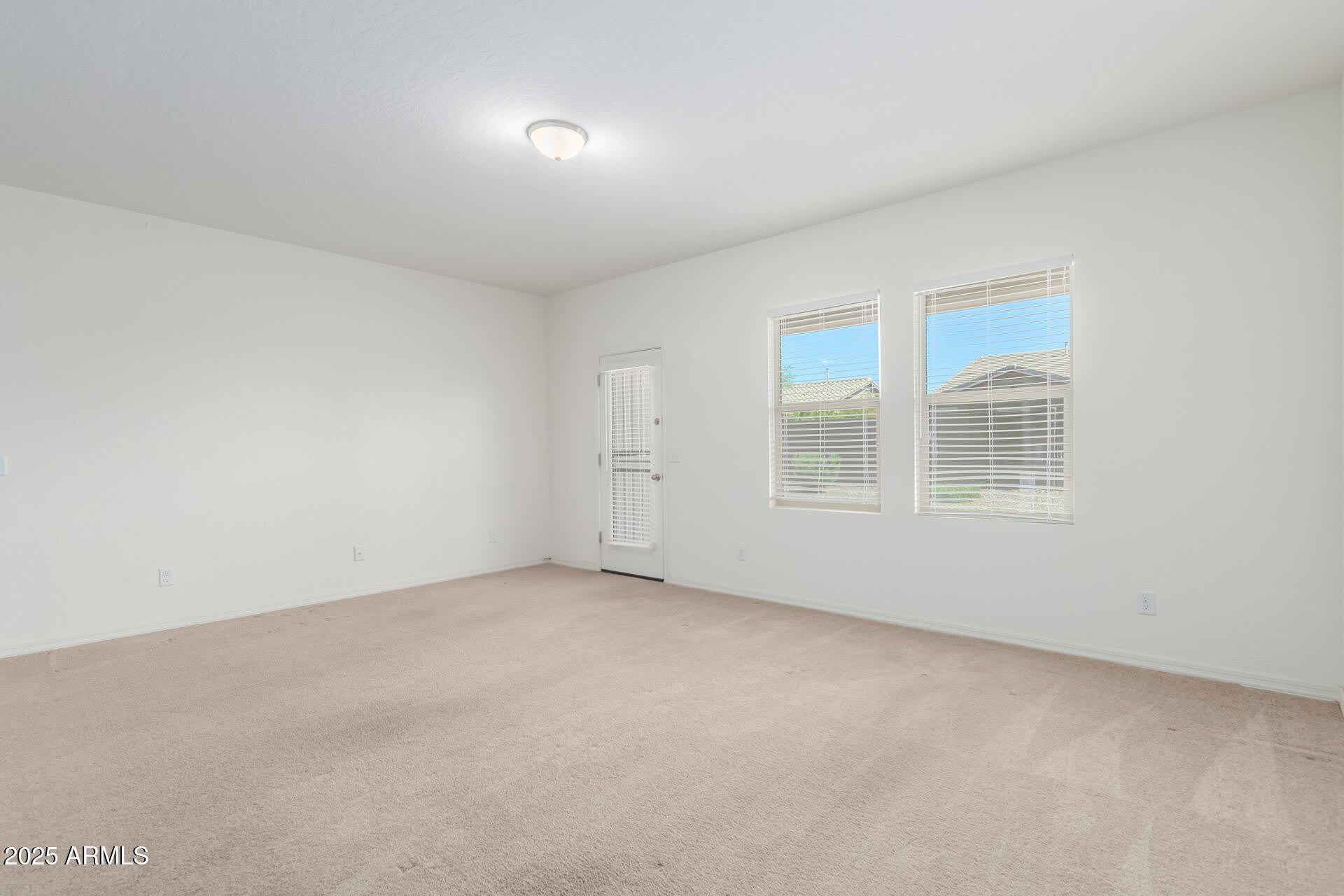 2415 E San Miguel Drive – photo 4