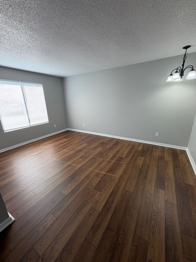 Coming Soon: 3 Bed, 2.5 Bath Condo – photo 5