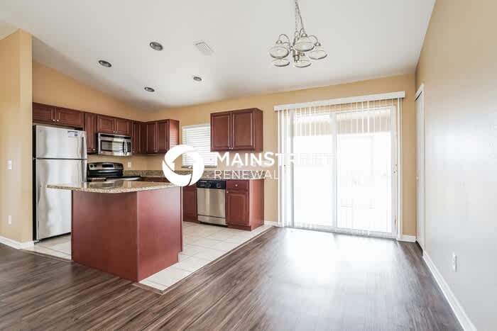 6011 Jane Avenue North – photo 4