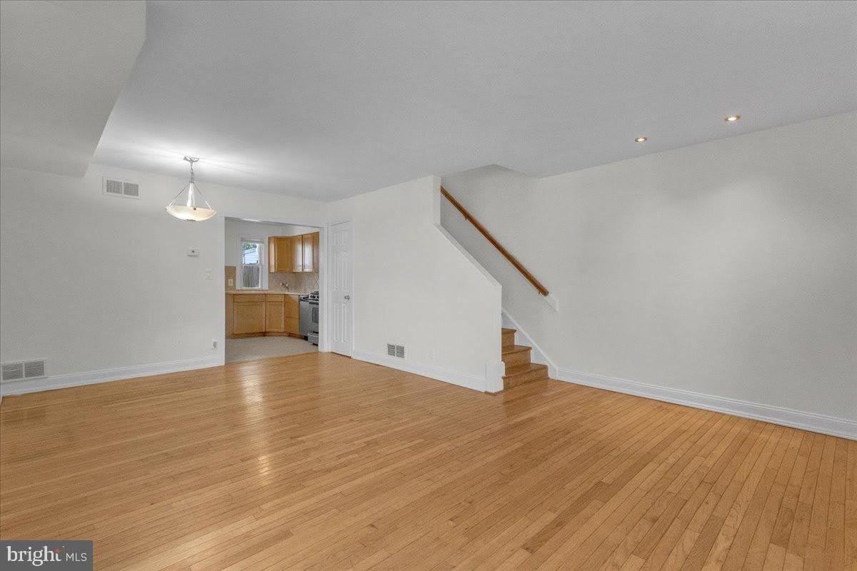 1193 46TH Place SE – photo 5
