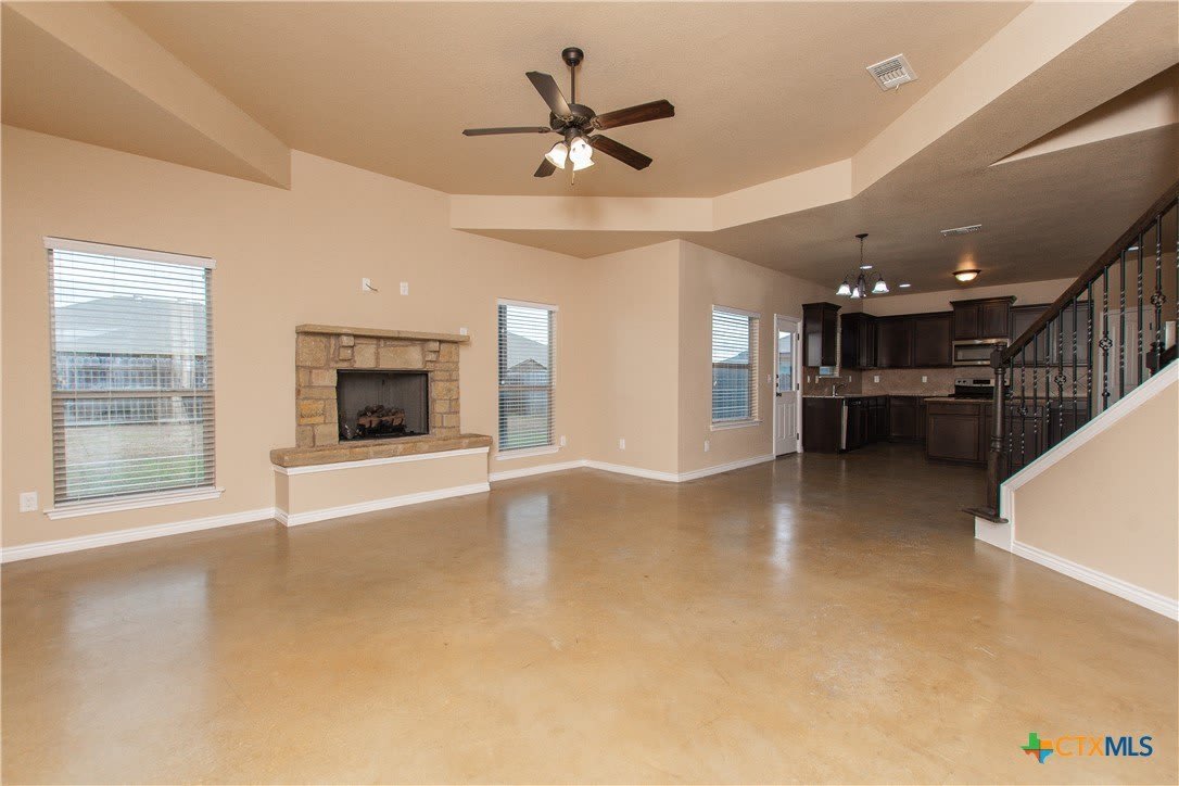 103 W Libra Drive – photo 3