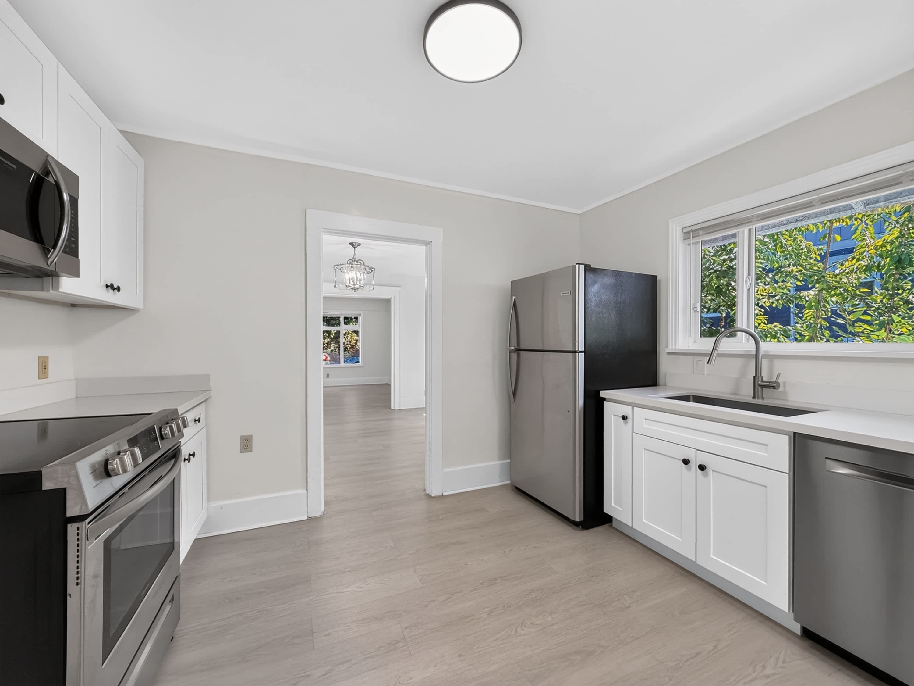 3649 36th Ave S – photo 2