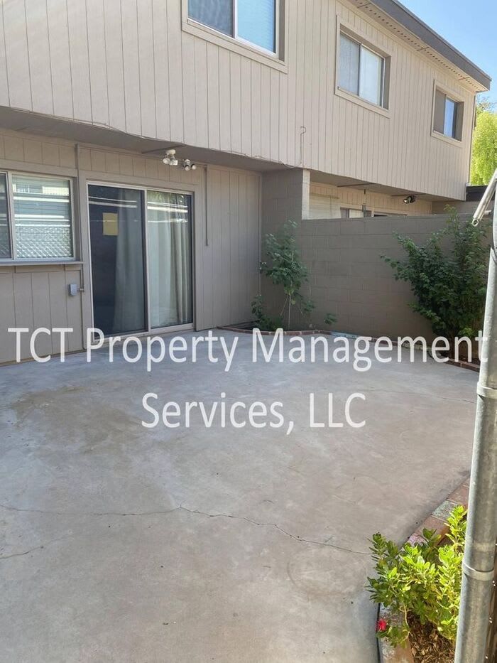 1725 East Ellis Drive – photo 1