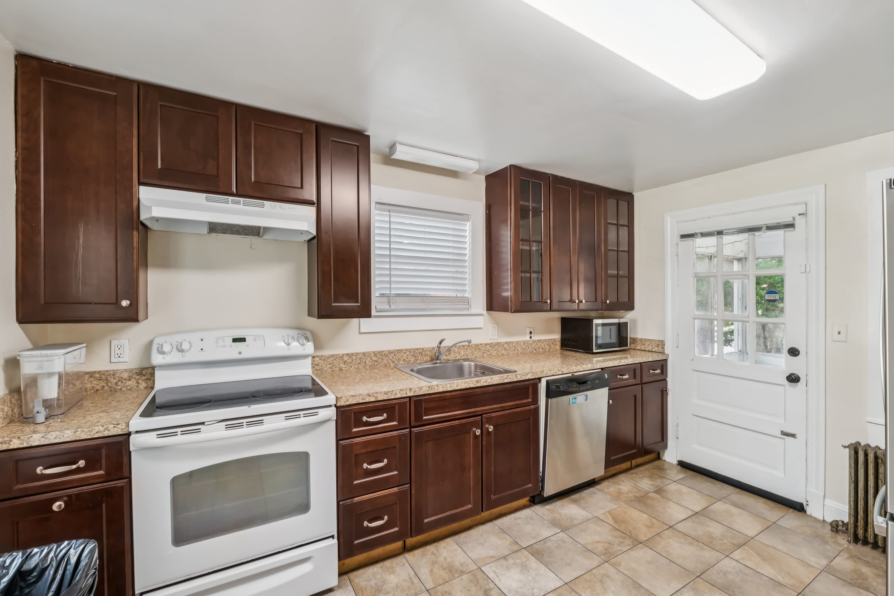 7504 Hopkins Avenue – photo 2