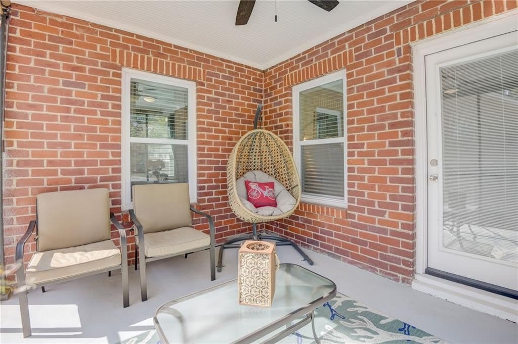711 Campbell Circle – photo 5