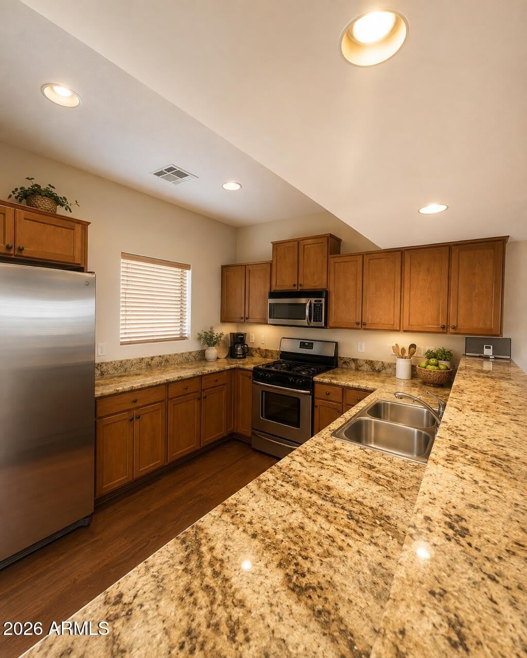 805 N GRAPEVINE Circle – photo 3