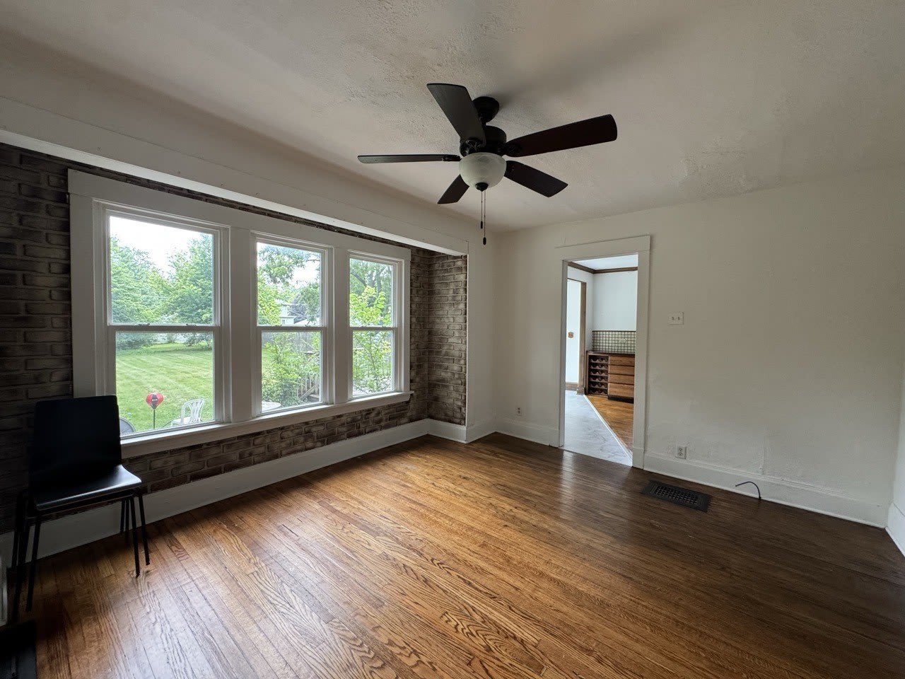 440 Ingalton Avenue – photo 4