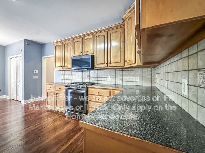4800 Smokestone Dr – photo 4