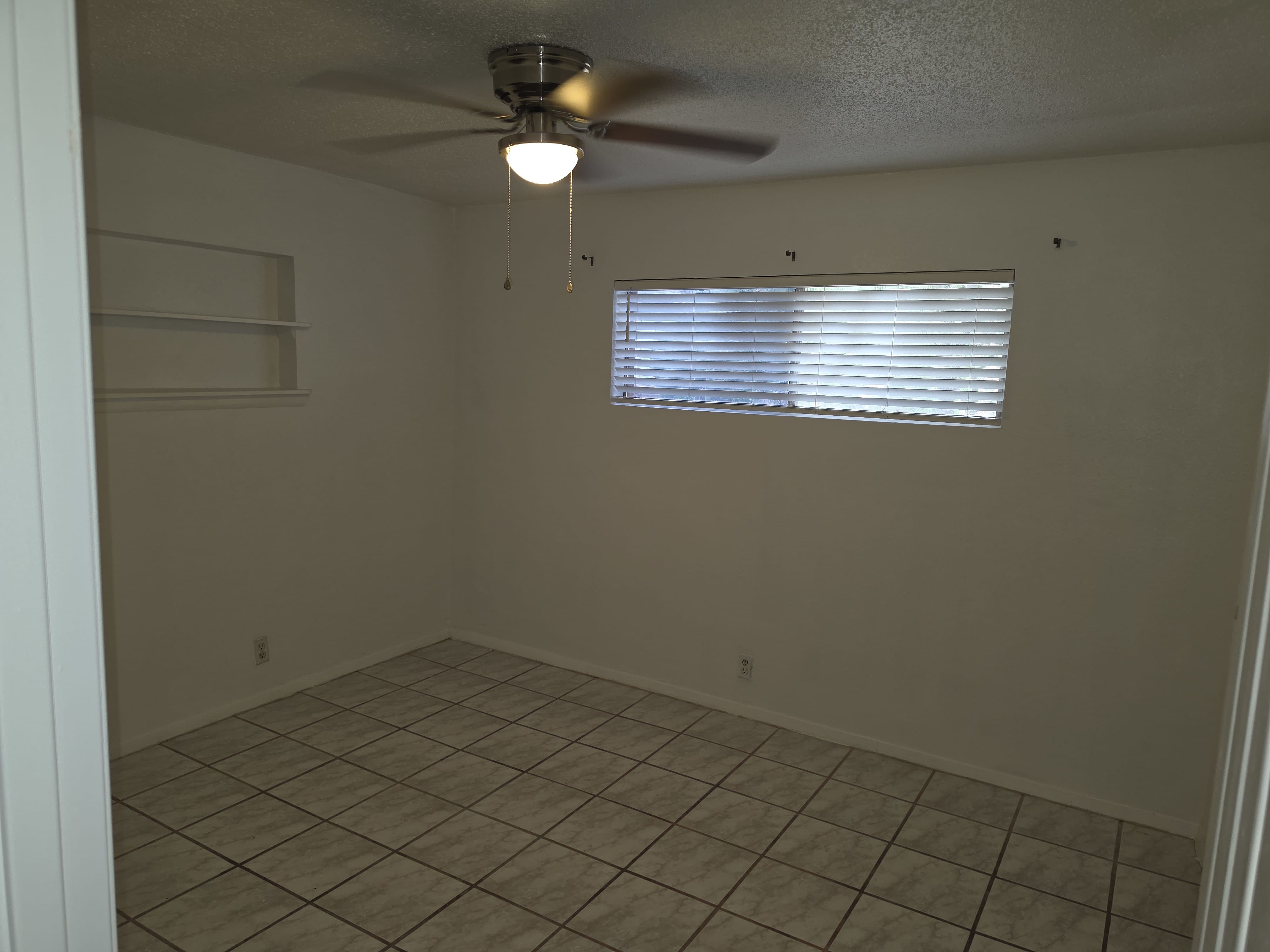 2422 Copper Avenue – photo 3