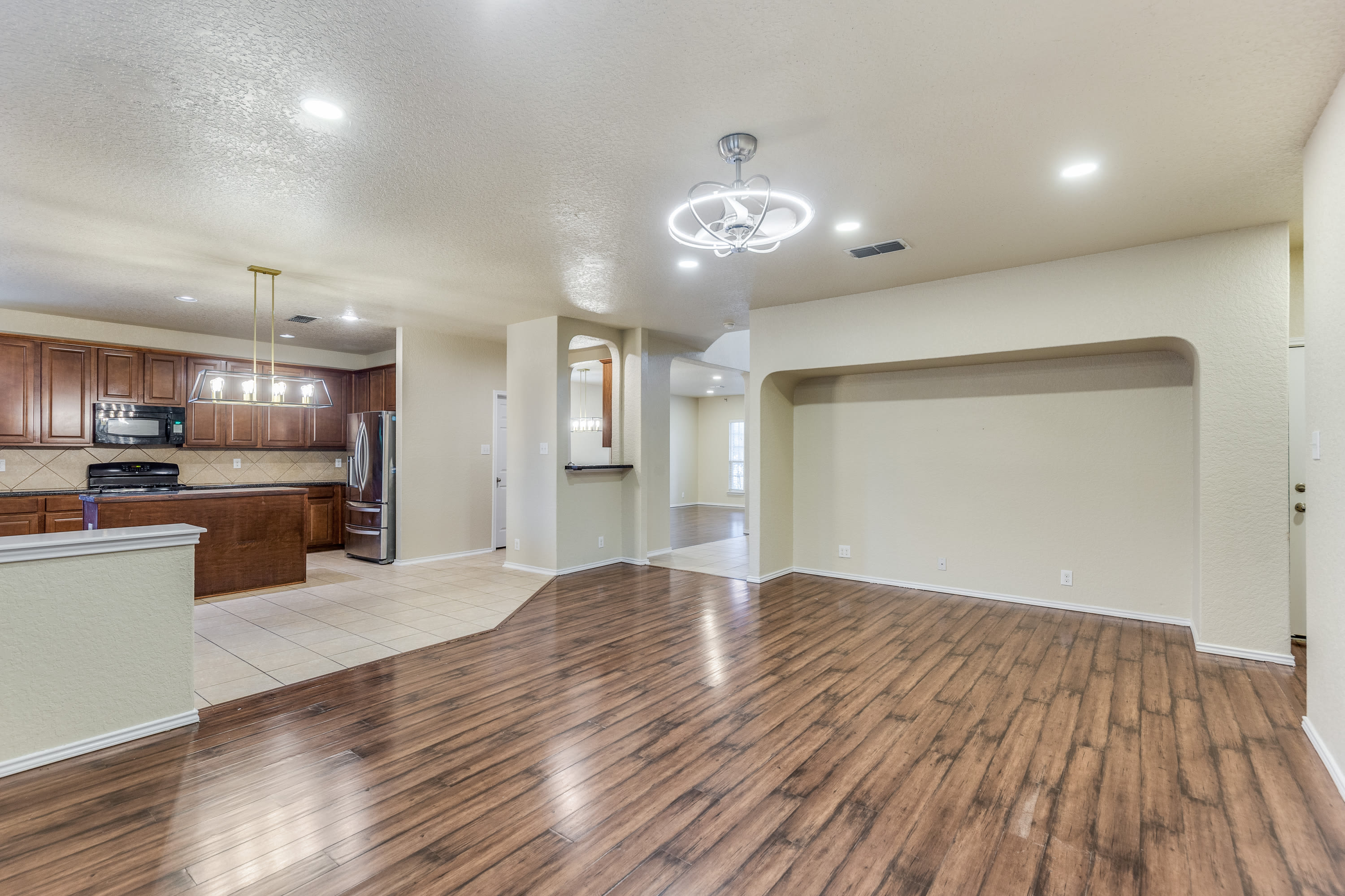 5723 White Oak Cove – photo 3