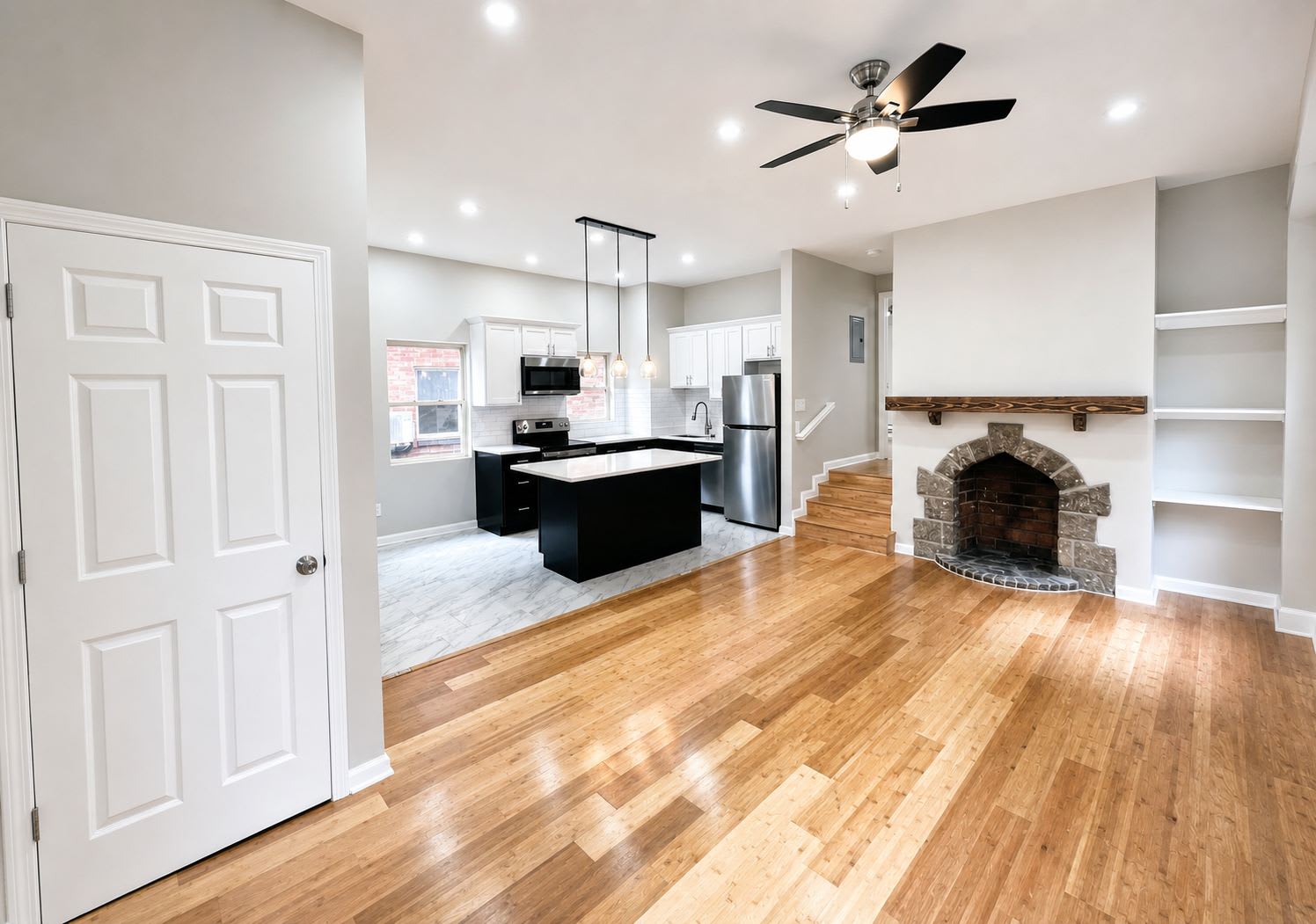 3839 BEECHWOOD BOULEVARD – photo 2