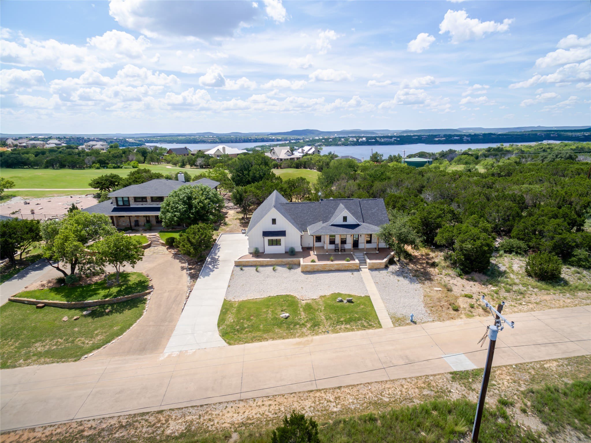 405 Oak Tree Drive – photo 4