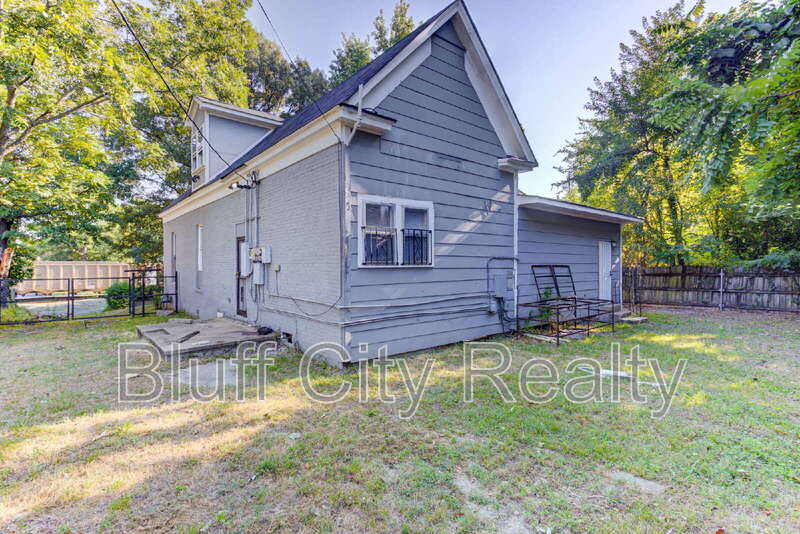 1639 Southern Avenue – photo 5