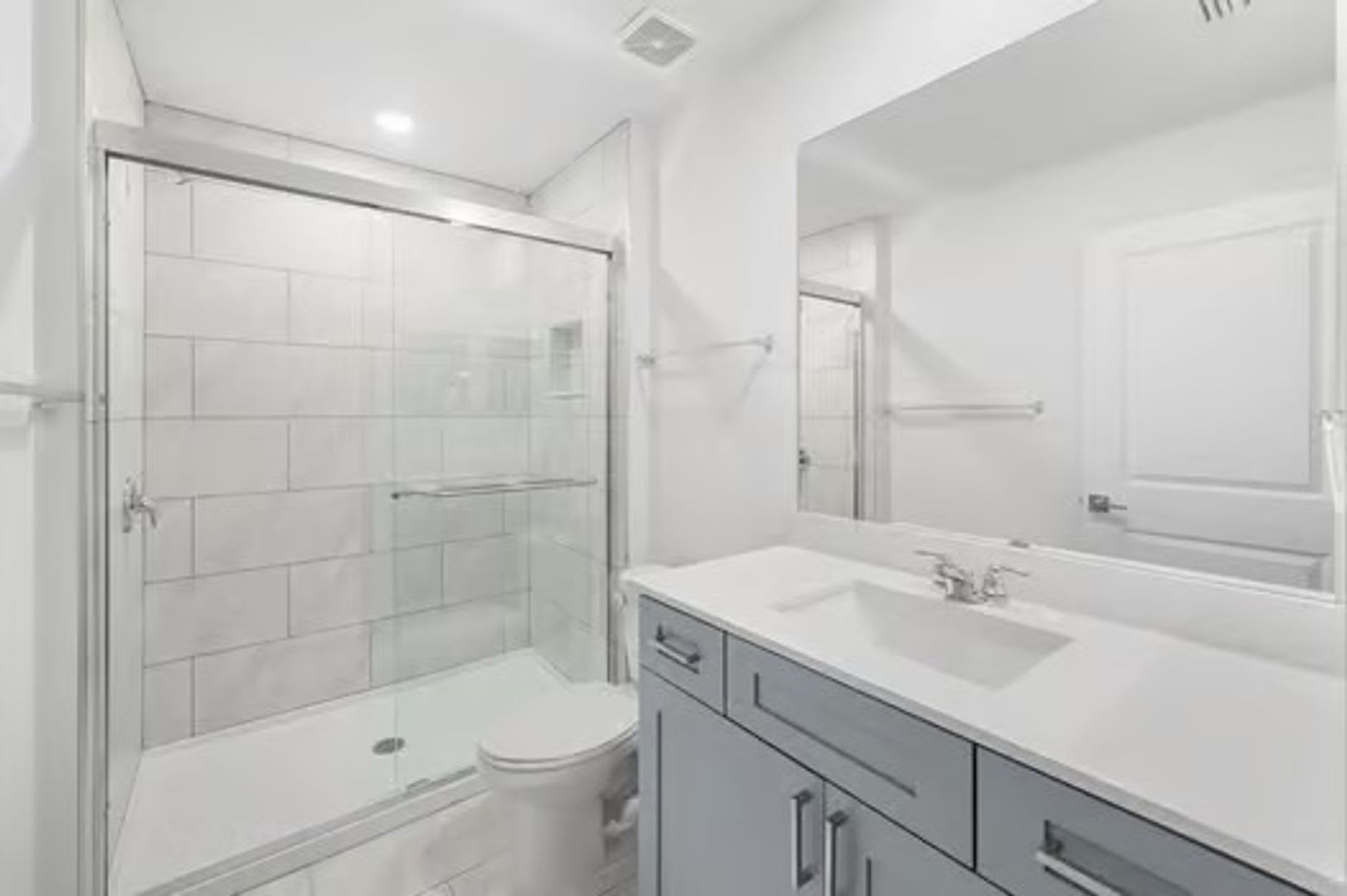 2bedroom 2 Bath • AVAILABLE NOW • NEW CONSTRUCTION! – photo 4
