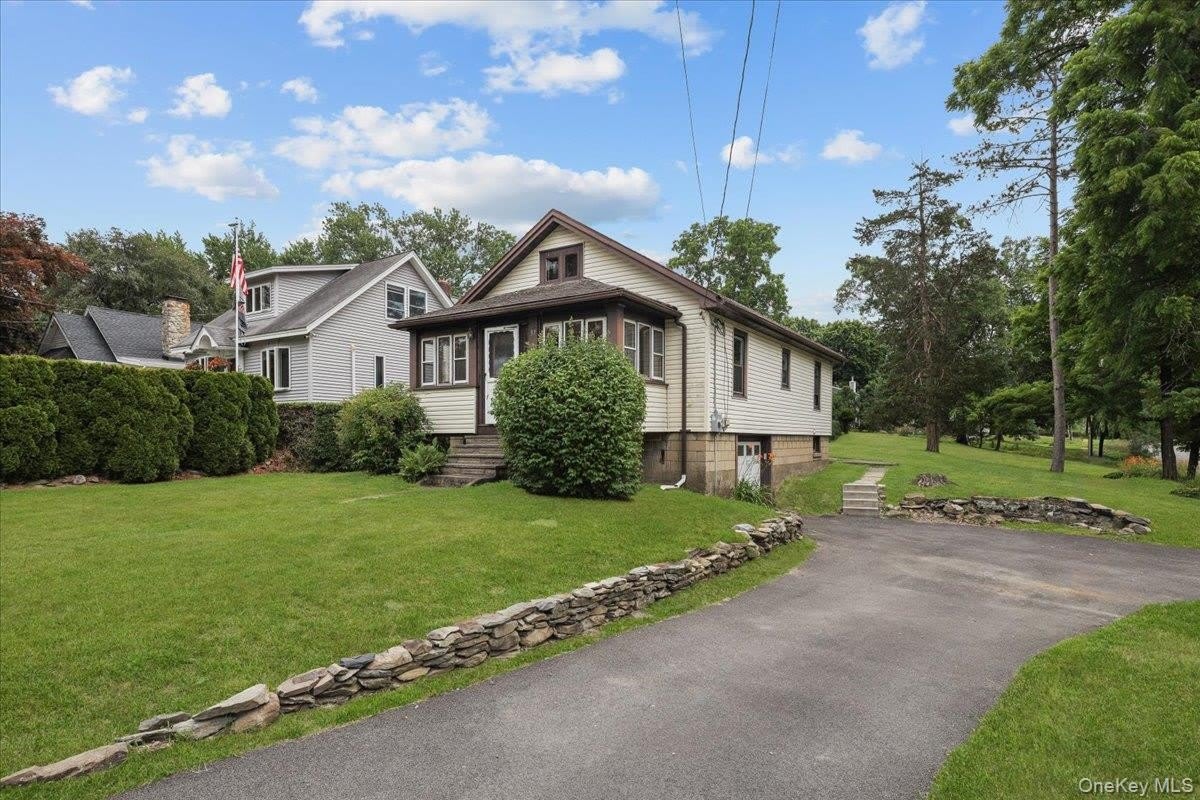 37 Yates Avenue – photo 2