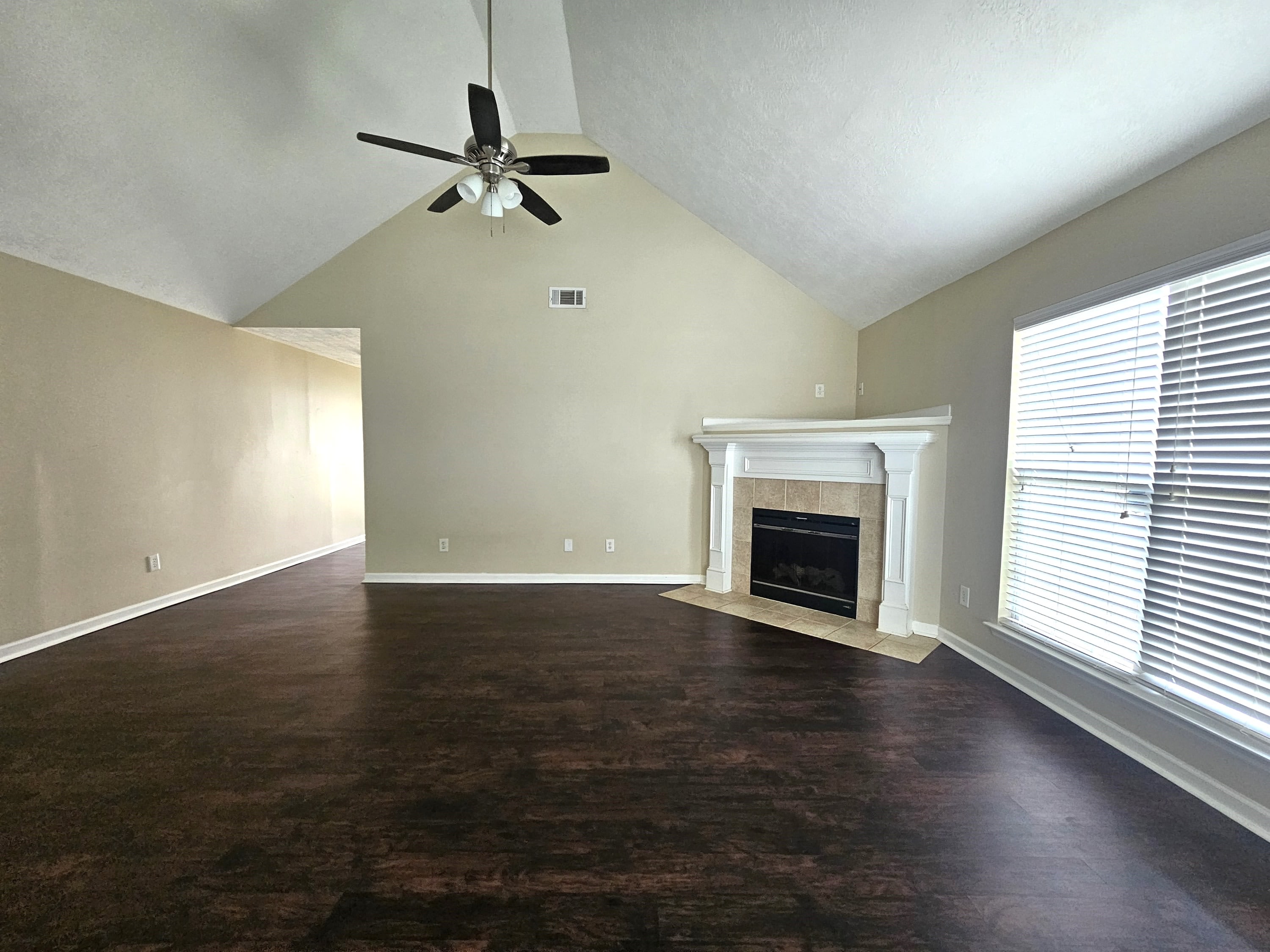 770 Michelle Court – photo 2
