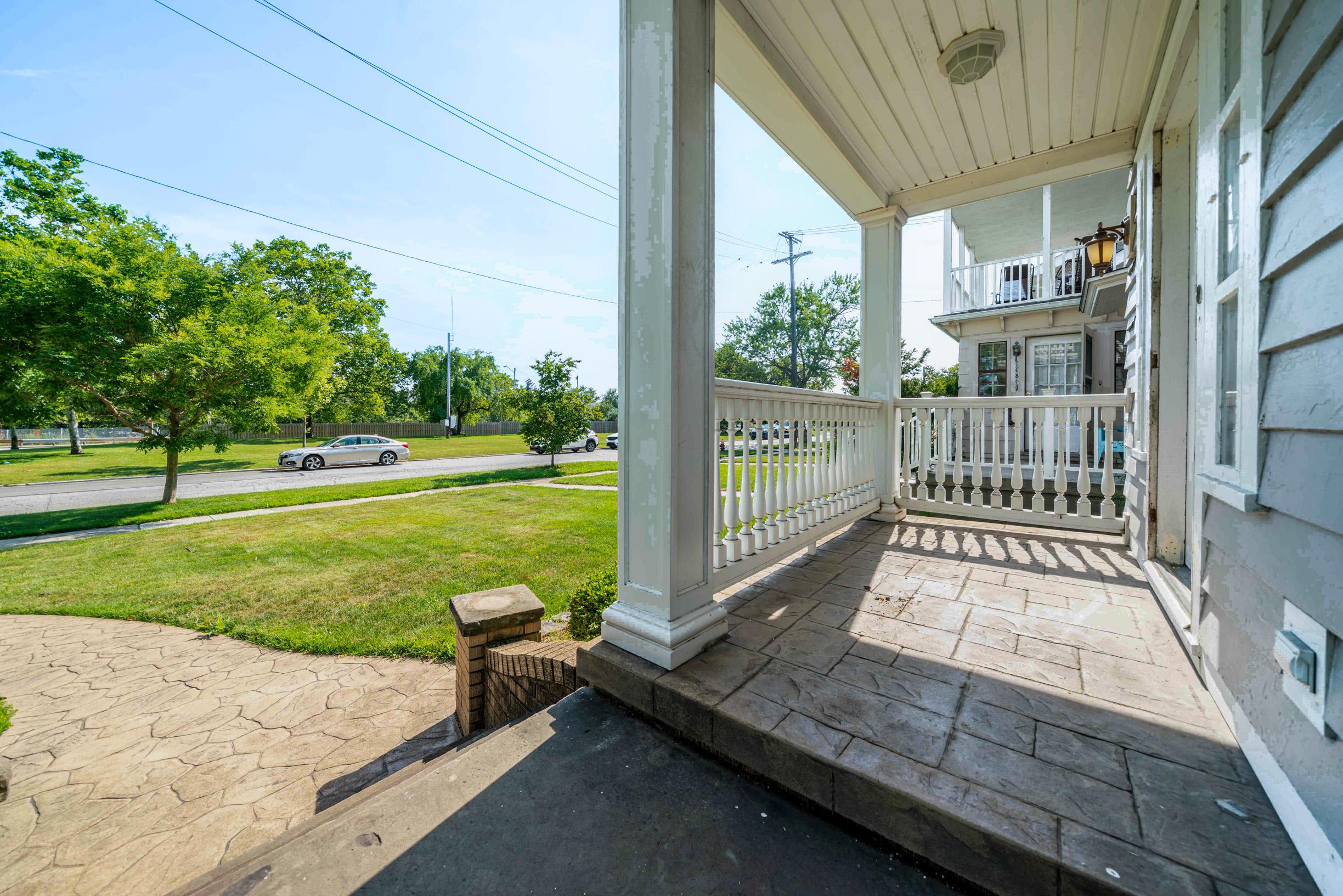 16800 Delaware Ave – photo 3