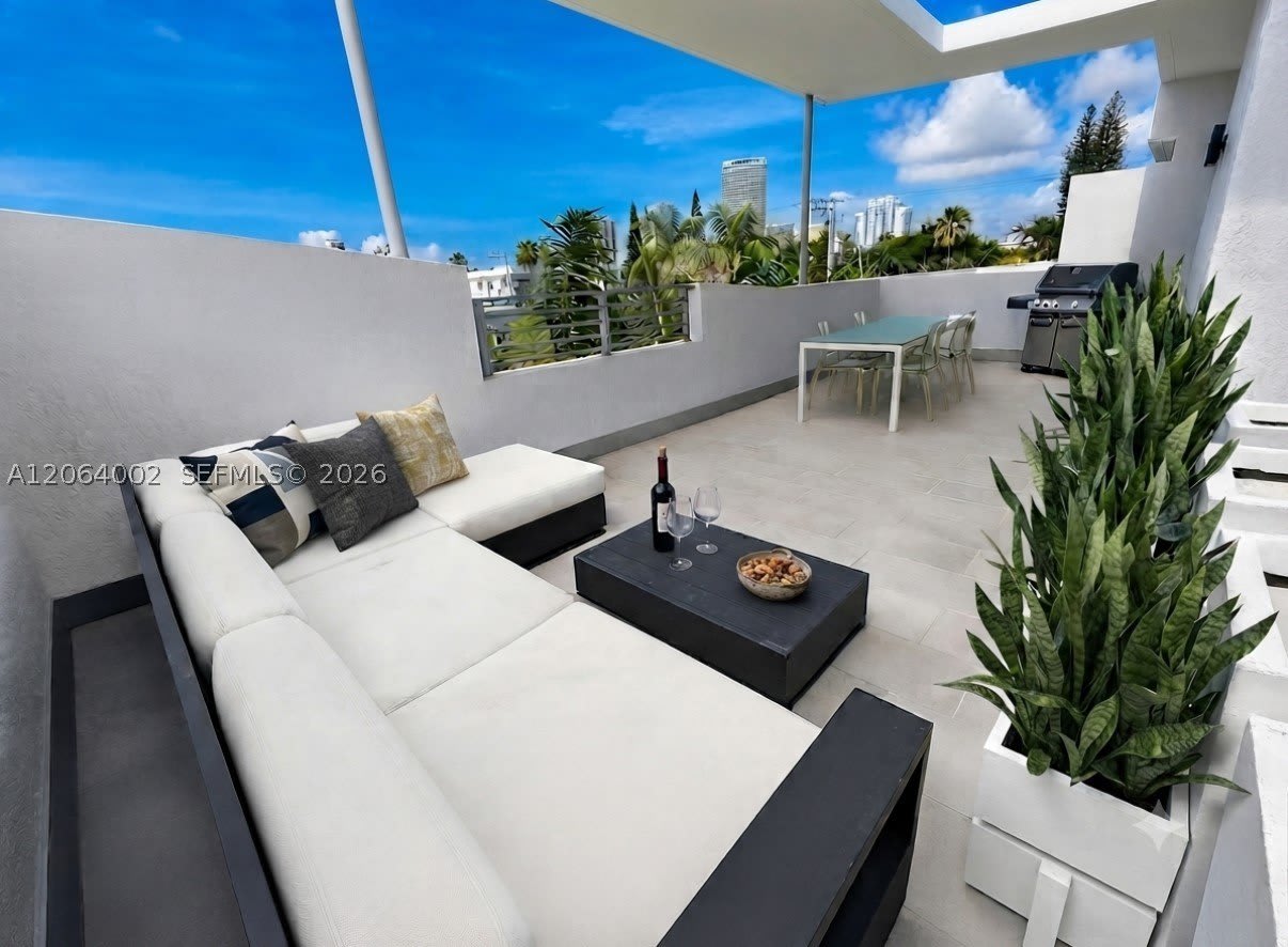 928 Pennsylvania Ave – photo 2