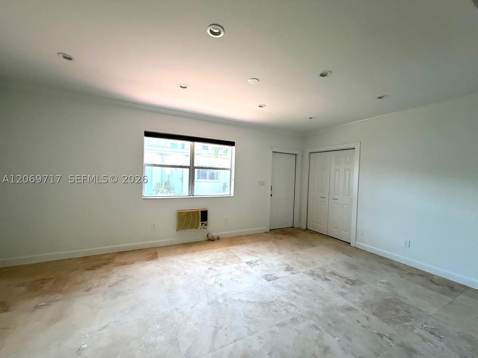 1239 Marseille Dr – photo 3