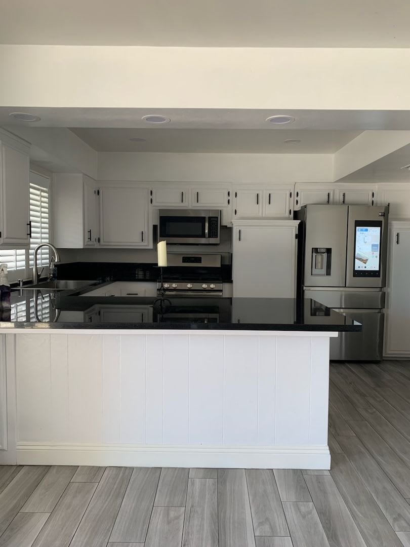 Beautiful 5 Bedroom, 3 Bathroom Home with a Pool in NE Bakersfield – photo 4