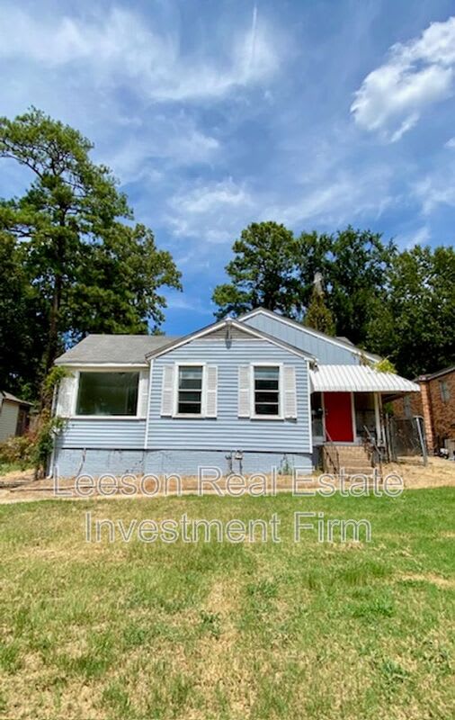 3524 Michigan Blvd – photo 1