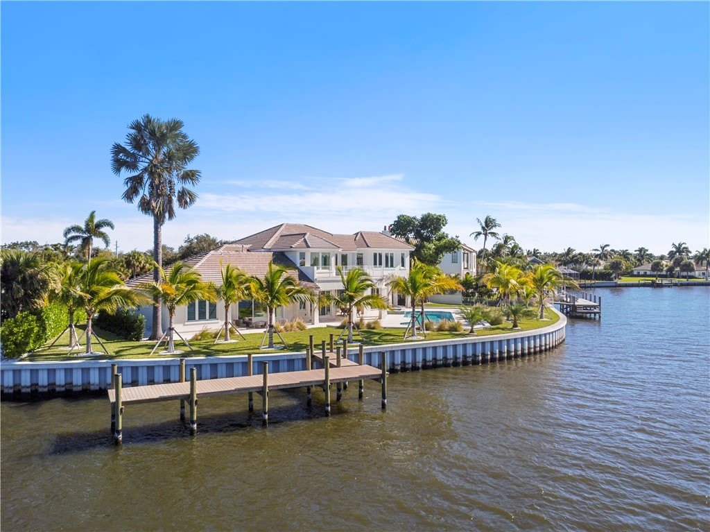 526 Point Lane – photo 3