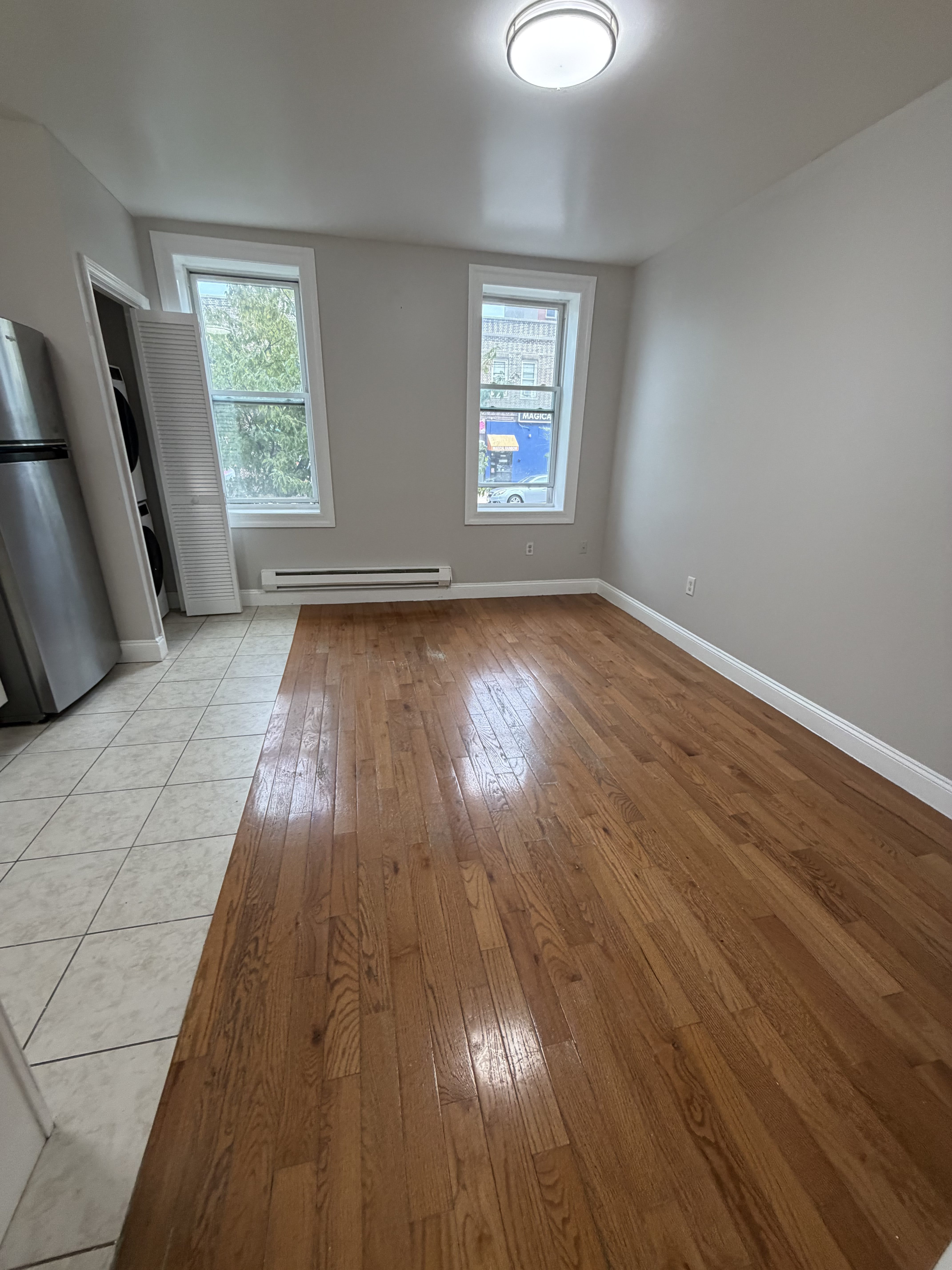 6611 Broadway – photo 2