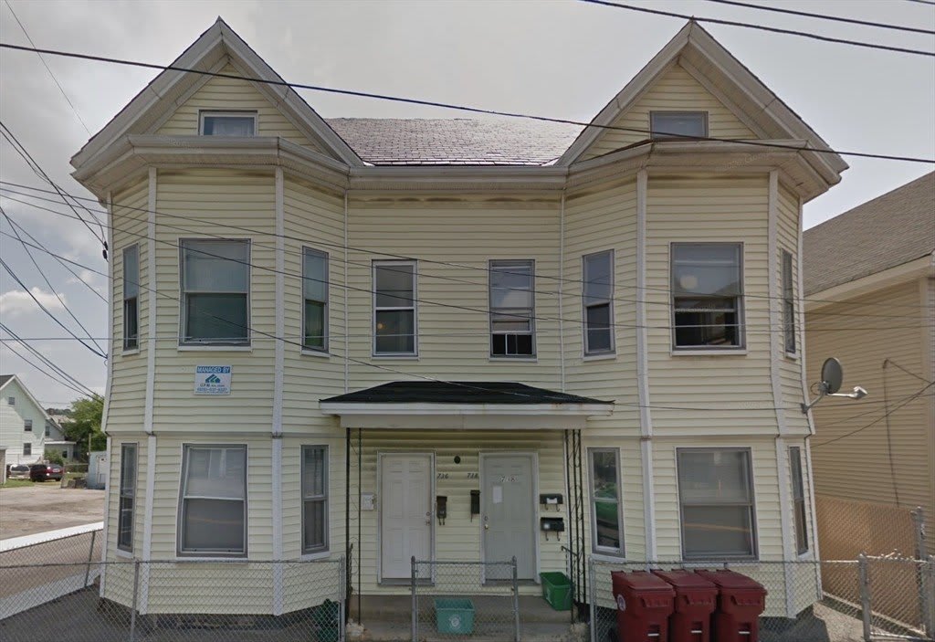 738 Central St – photo 1